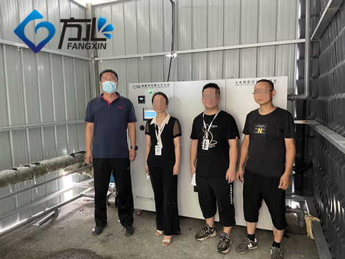 2-210Q6152A55G.jpg